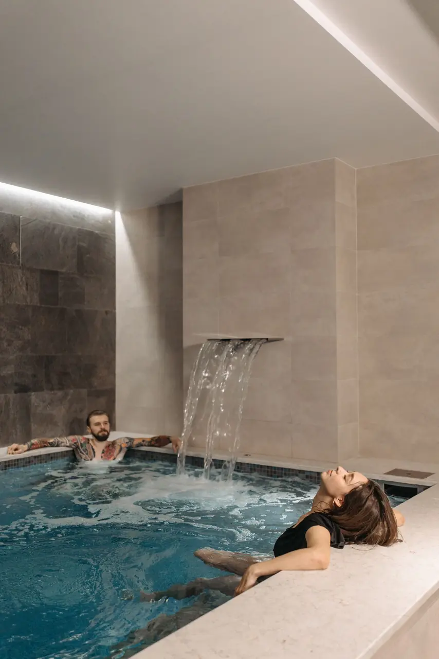 Piscine intérieure chauffée